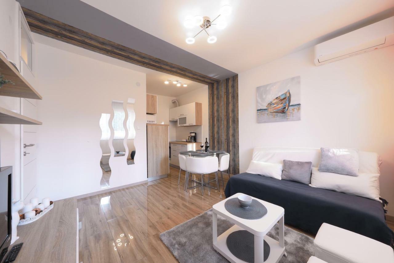 Apartments Angelica Zadar Eksteriør bilde
